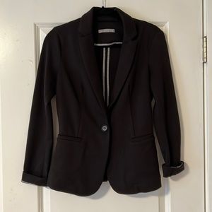 Comfy black blazer